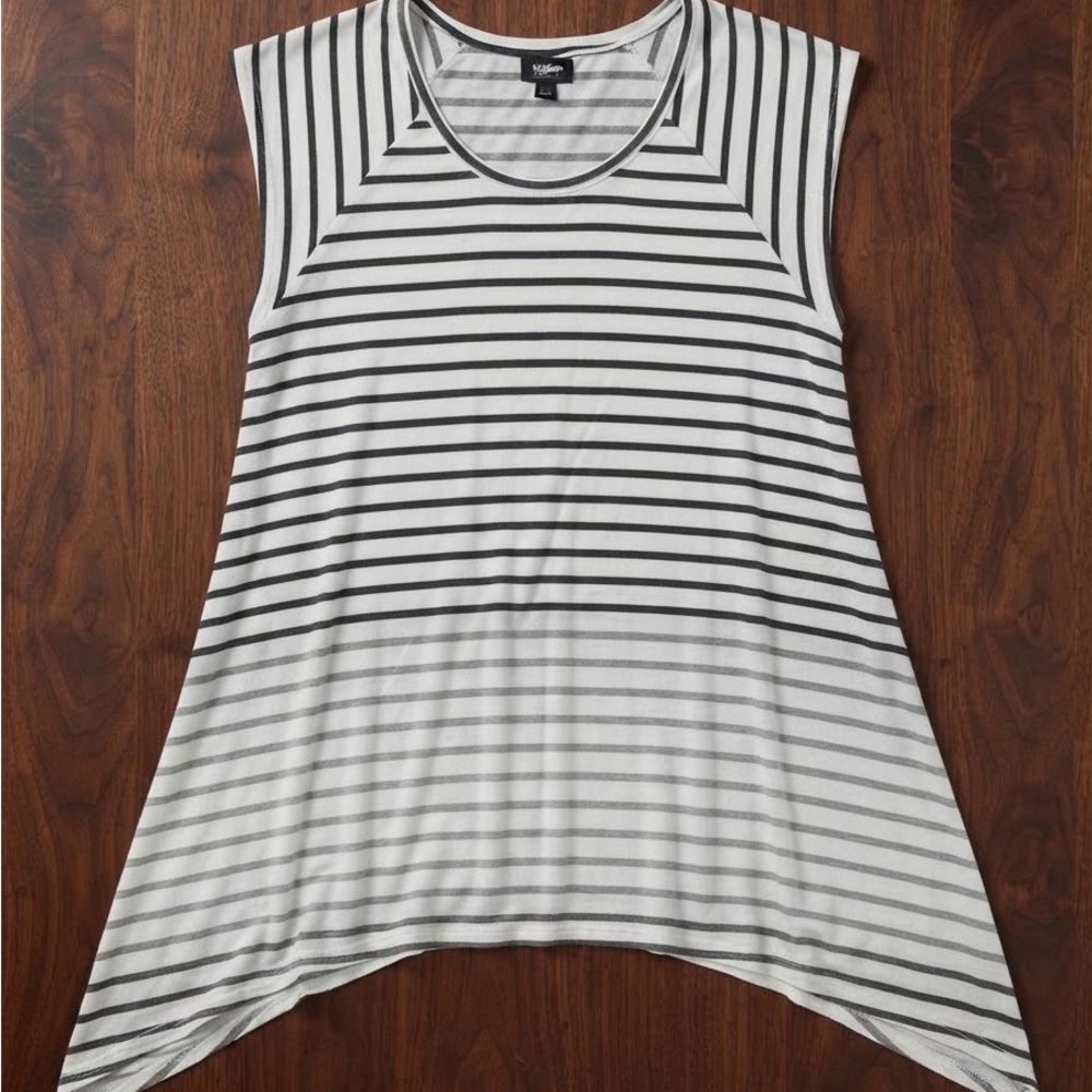 Mossino XXL Tunic Asymmetrical Hem & Horizontal Stripes Fading Gradient